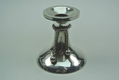 Eleganter kerzenleuchter - eleganter,