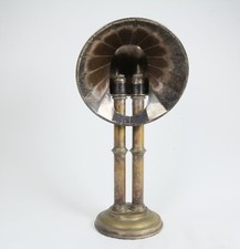 Antiker Kerzenständer mit